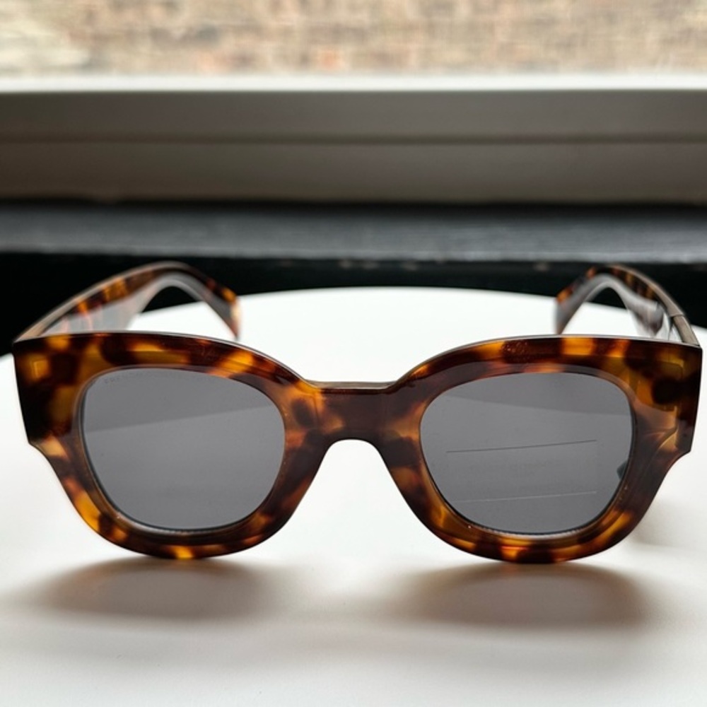 🌸FRENCH CONNECTION 🌸 Women’s Tortoise SR0422 Sunglasses
